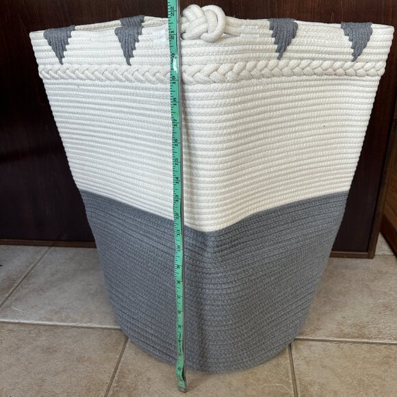Brand New Large Blanket Basket 22"x16" Gray&Cream White - Picture 7 of 11